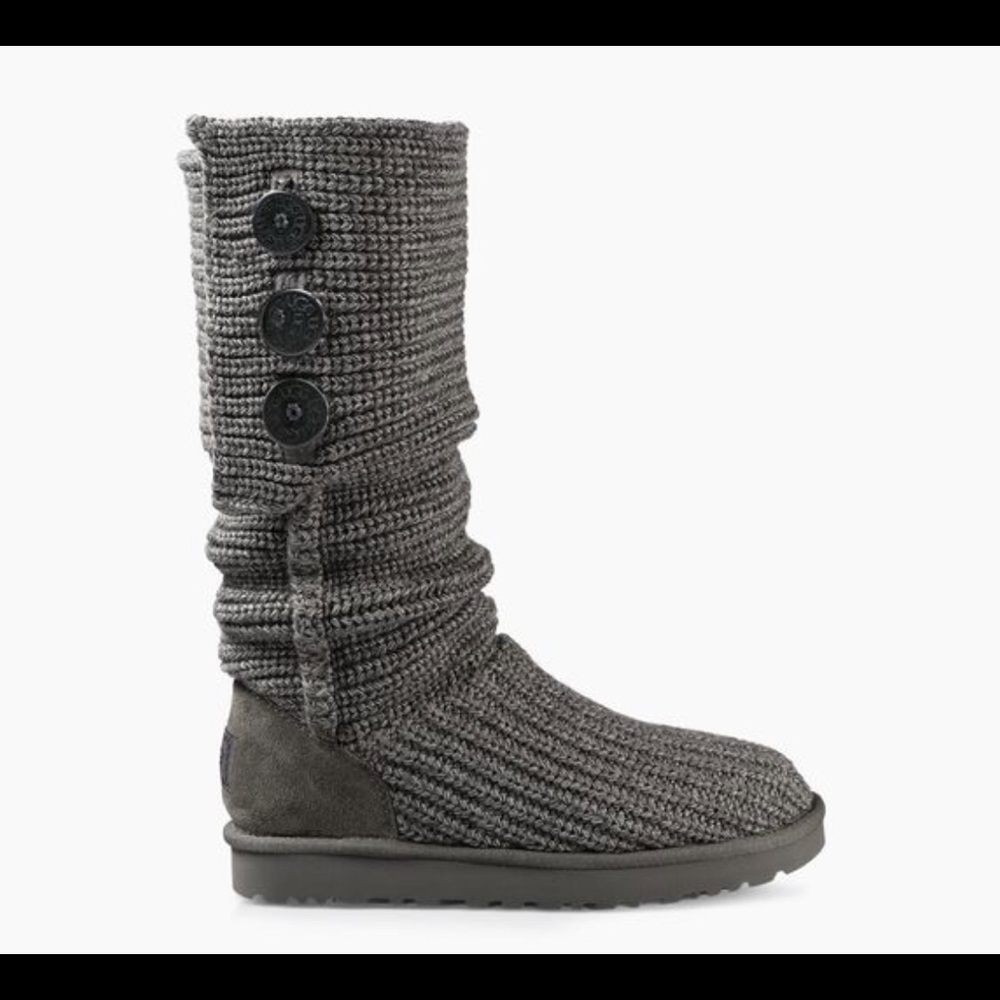 UGG Classic Cardy Boot Sz 7